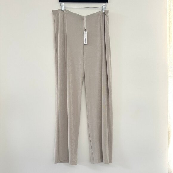 NEW Chicos Travelers No Tummy Pants Size 3R (XL) Pull On Stretch Taupe Slinky - Picture 1 of 7